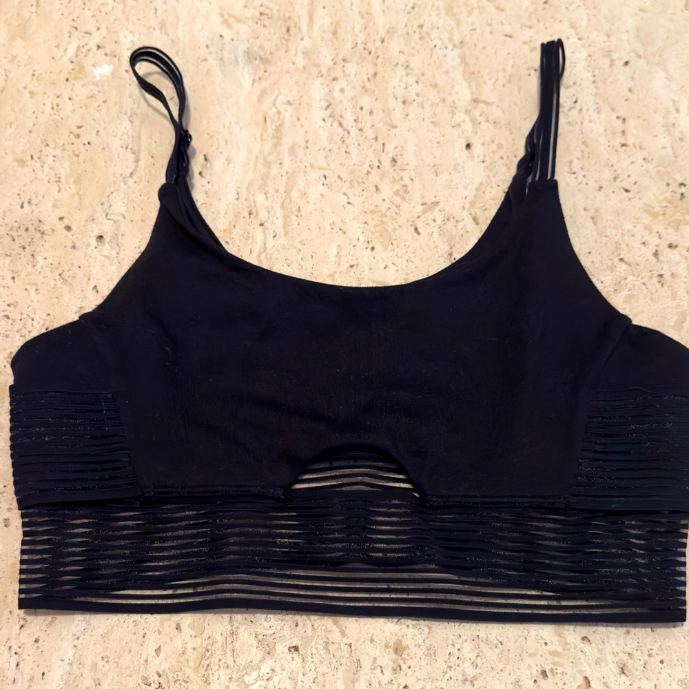 ALO sports bra